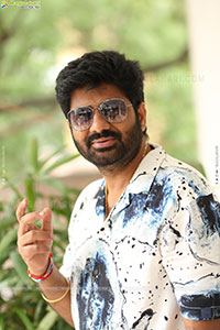 Vijay Kanakamedala at Bhairavam Interview, HD Gallery