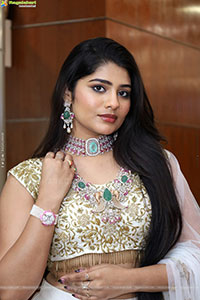 Aadya Reddy at Hi Life Summer Special Exhibition