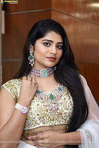 Aadya Reddy at Hi Life Summer Special Exhibition