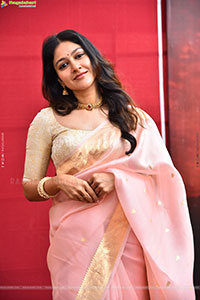 Anarkali Nazar at Gopichand's New Movie Launch Event