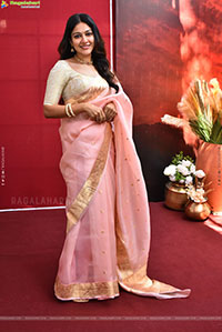 Anarkali Nazar at Gopichand's New Movie Launch Event
