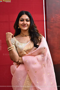 Anarkali Nazar at Gopichand's New Movie Launch Event