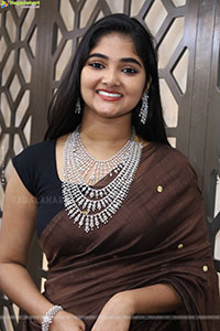 Gayathri Kothapalli stills in Traditional Saree
