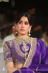 Janhvi Kapoor at Peddi Ki Aawaz Grand Event, HD Gallery 