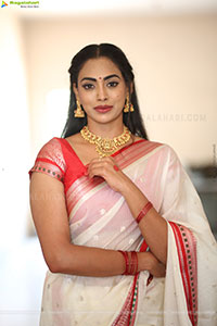 Kamakshi Bhaskarla at Agadha Teaser Launch Event, HD Gallery