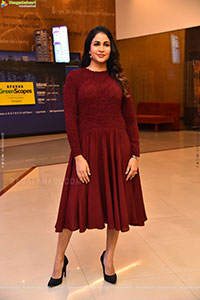 Lavanya Tripathi at Sathi Leelavathi Trailer Launch Event