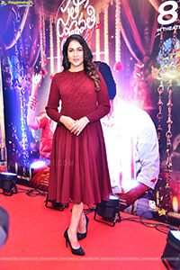 Lavanya Tripathi at Sathi Leelavathi Trailer Launch Event