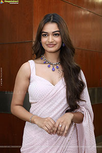 Pragnya Ayyagari stills in Pink Saree, HD Gallery