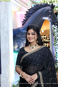 Siri Papa stills in Black Saree, HD Gallery