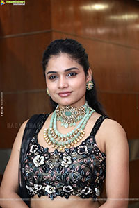 Soni Verma at Hi Life Exhibition Grand Launch Event