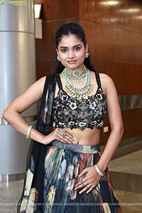Soni Verma at Hi Life Exhibition Grand Launch Event