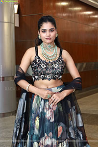 Soni Verma at Hi Life Exhibition Grand Launch Event