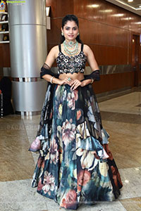 Soni Verma at Hi Life Exhibition Grand Launch Event