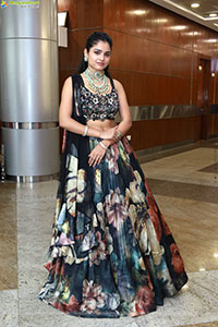 Soni Verma at Hi Life Exhibition Grand Launch Event