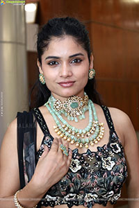 Soni Verma at Hi Life Exhibition Grand Launch Event
