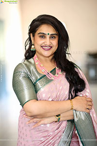 Vanitha Vijaykumar at Agadha Teaser Launch