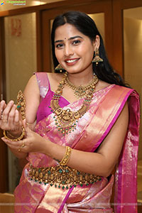 Vrindha Reddy Poses with Traditional Jewellery