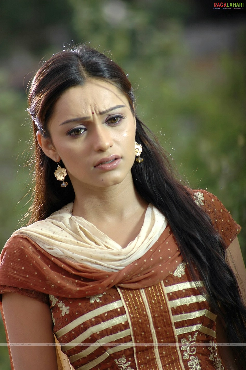 Arya Vora