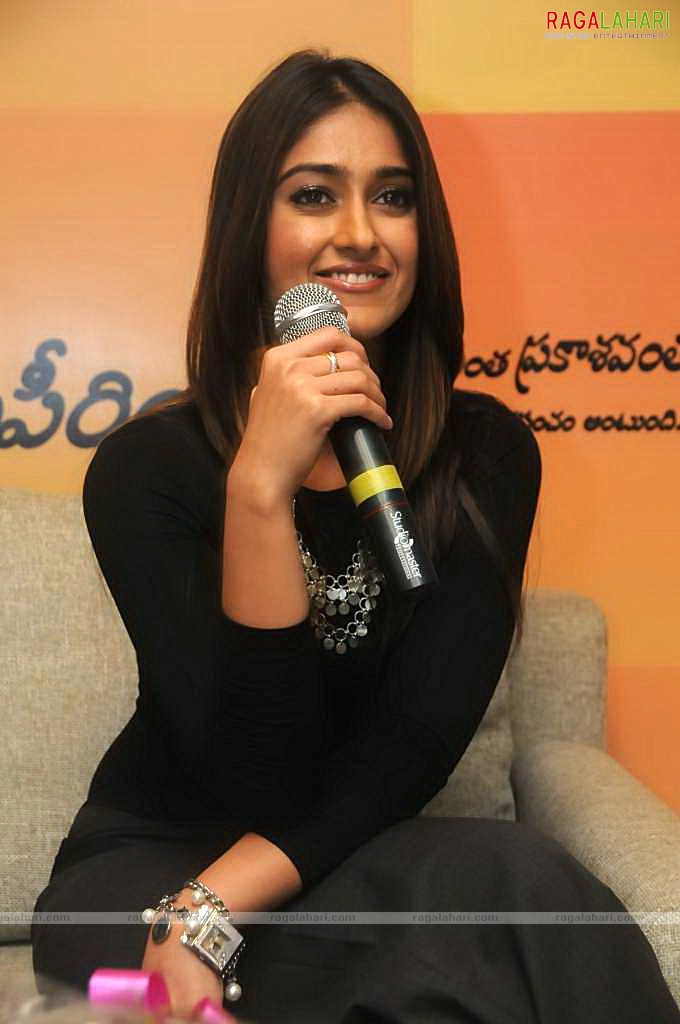 Goa Beauty Ileana D'Cruz Black Dress Stills