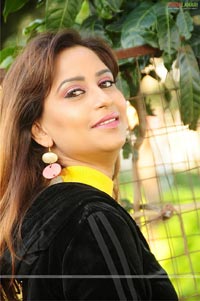 Singer Tina Photo Gallery