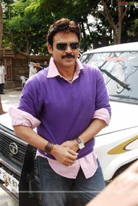 Venkatesh at Namo Venkatesa Press Meet