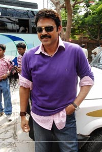 Venkatesh at Namo Venkatesa Press Meet