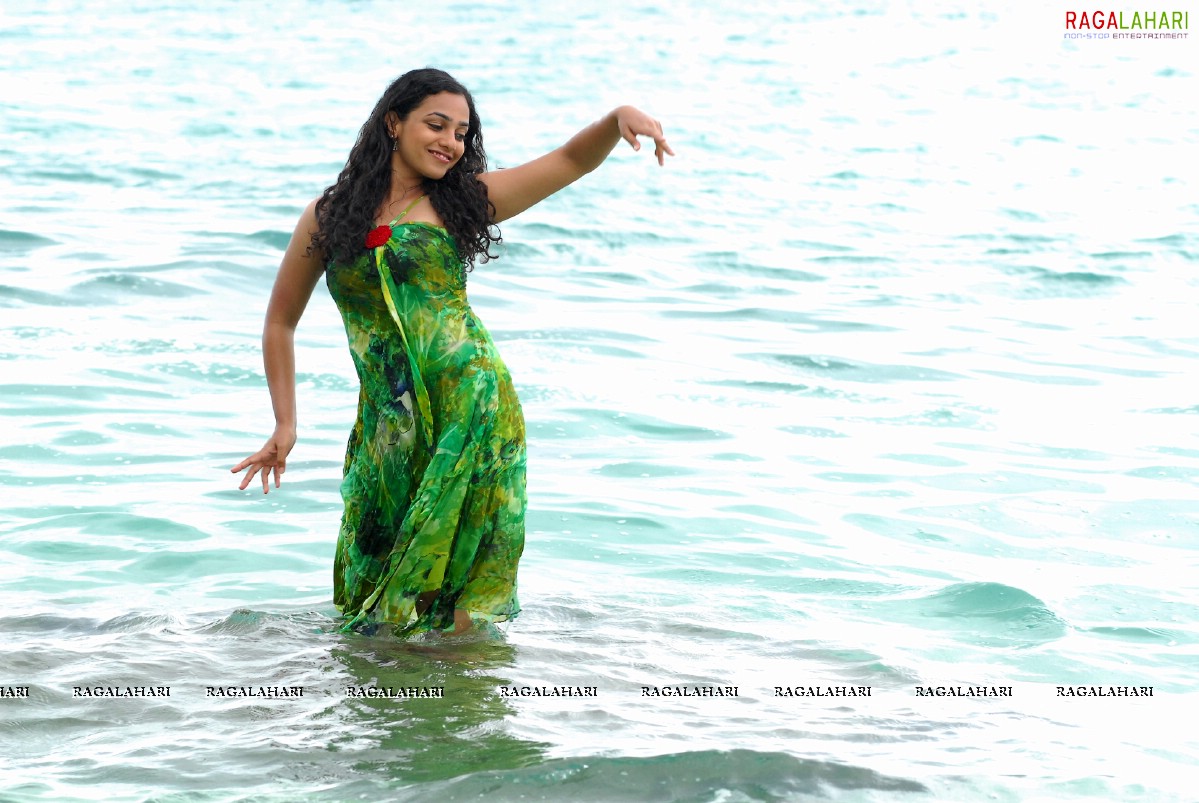 Nithya Menon Latest Photoshoot Stills, Photo Gallery