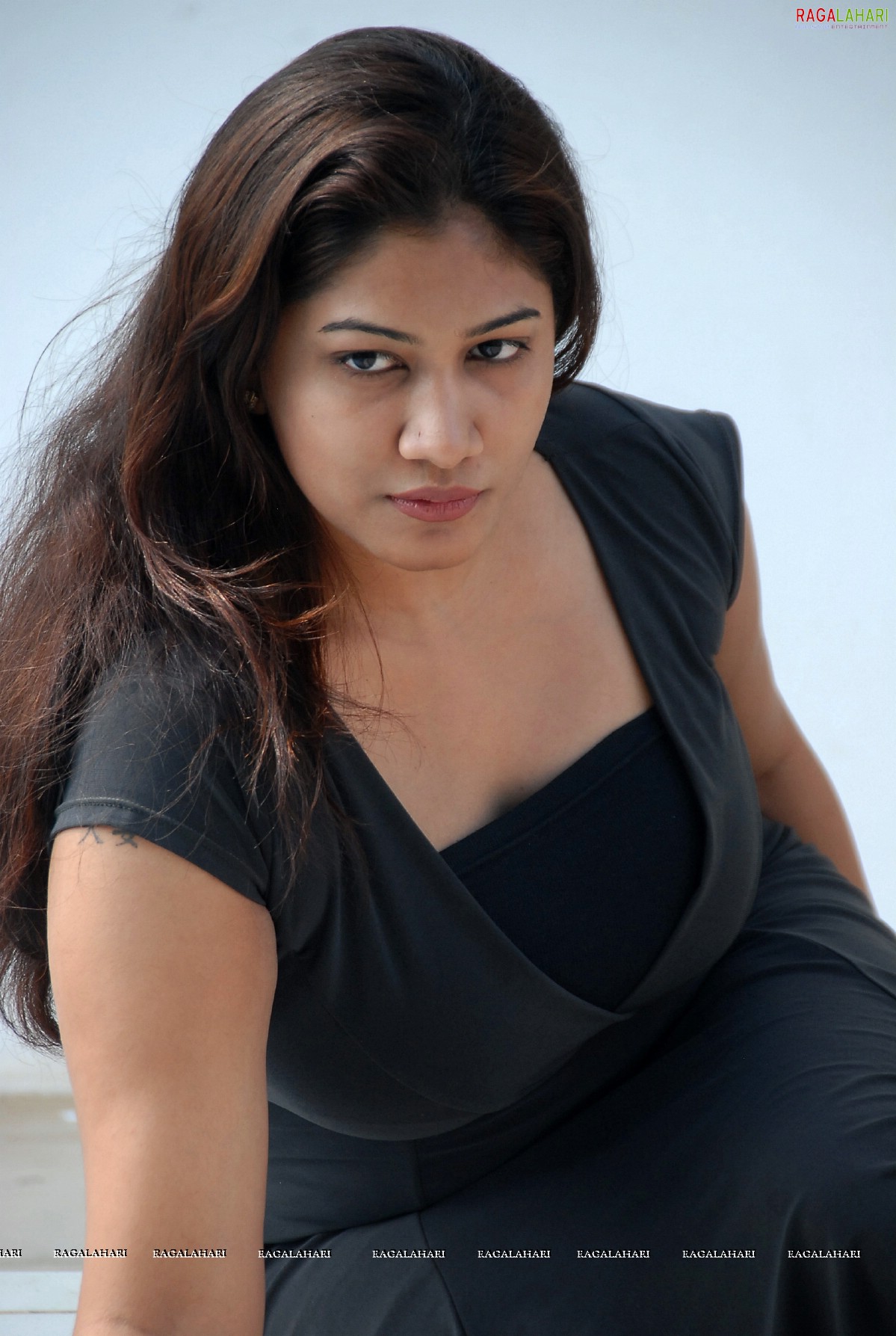 Kalpana Chowdary (Hi-Res)