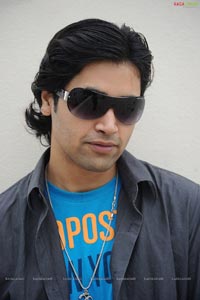 Adivi Sesh