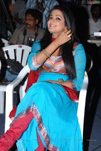 Priyamani at Nuvekkadunte Nenakkadunta Audio Release