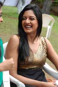 Vimala Raman at Nagavalli Logo Launch