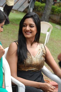 Vimala Raman at Nagavalli Logo Launch