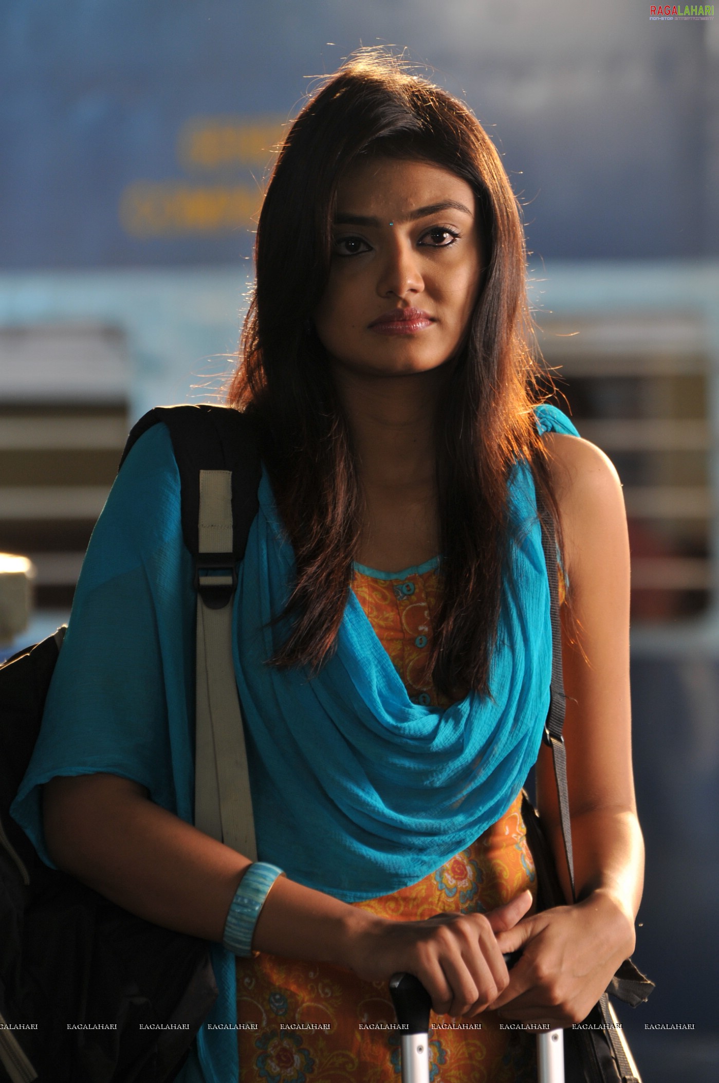 Nikitha Narayan (Hi-Res)