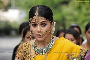 Taapsee in Hot Modern Low Rise Saree
