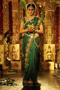 Taapsee in Traditional Indian Marriage Saree