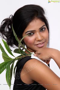 Telugu Model Debbie Hot Photos