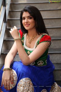 Deeksha Seth Canon 5D Photos