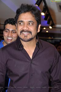 Hero Nagarjuna b:blunt Salon