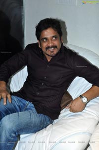 Hero Nagarjuna b:blunt Salon