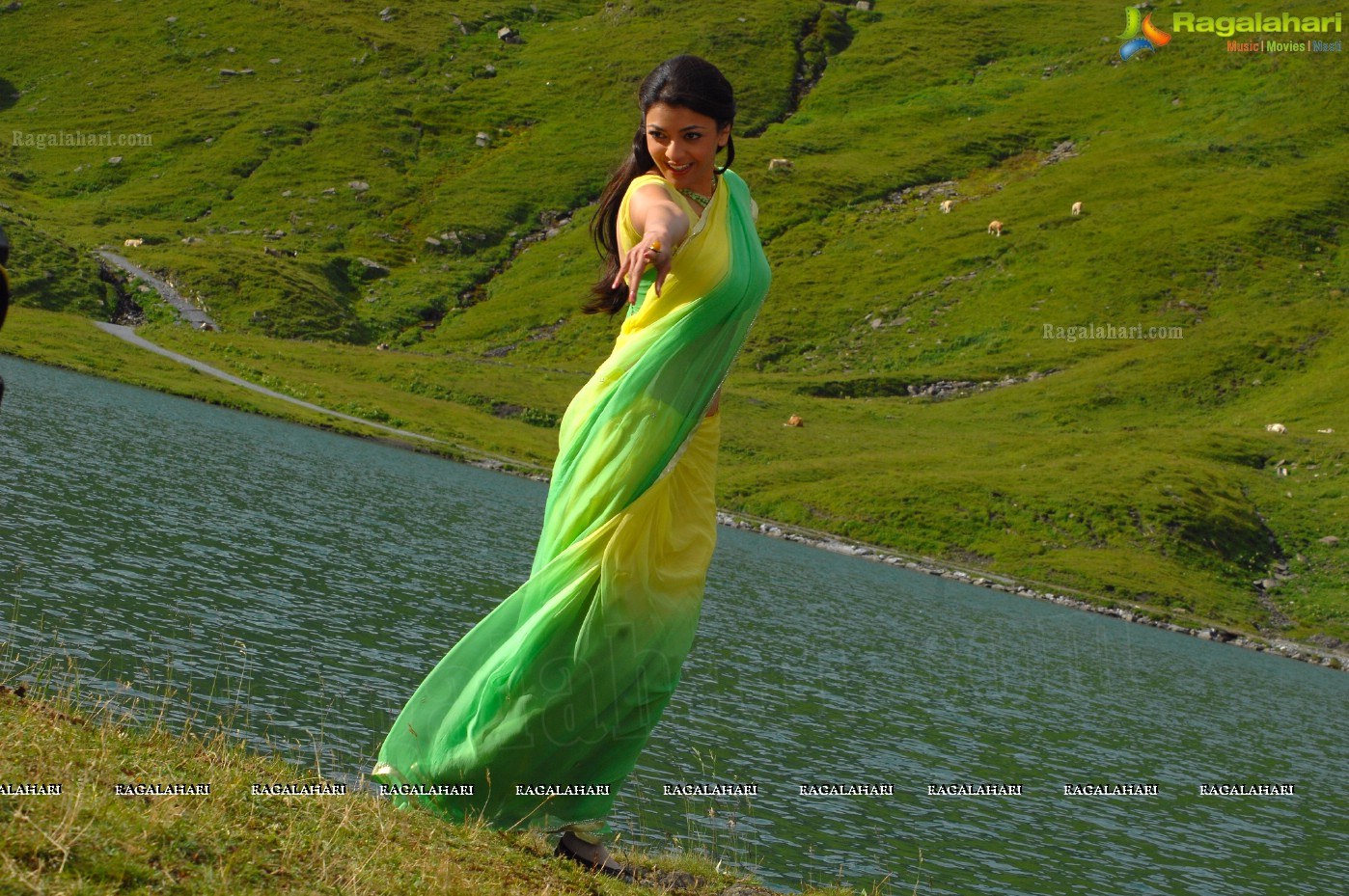 Kajal Aggarwal in Thuppakki,Photo