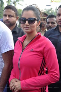 Sania Mirza NDTV Walk for Fitness