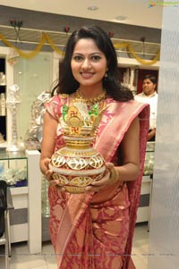 Aparanji Suhasini