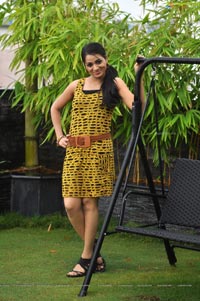 Telugu Heroine Reshma