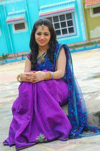 Telugu Heroine Reshma in Saree