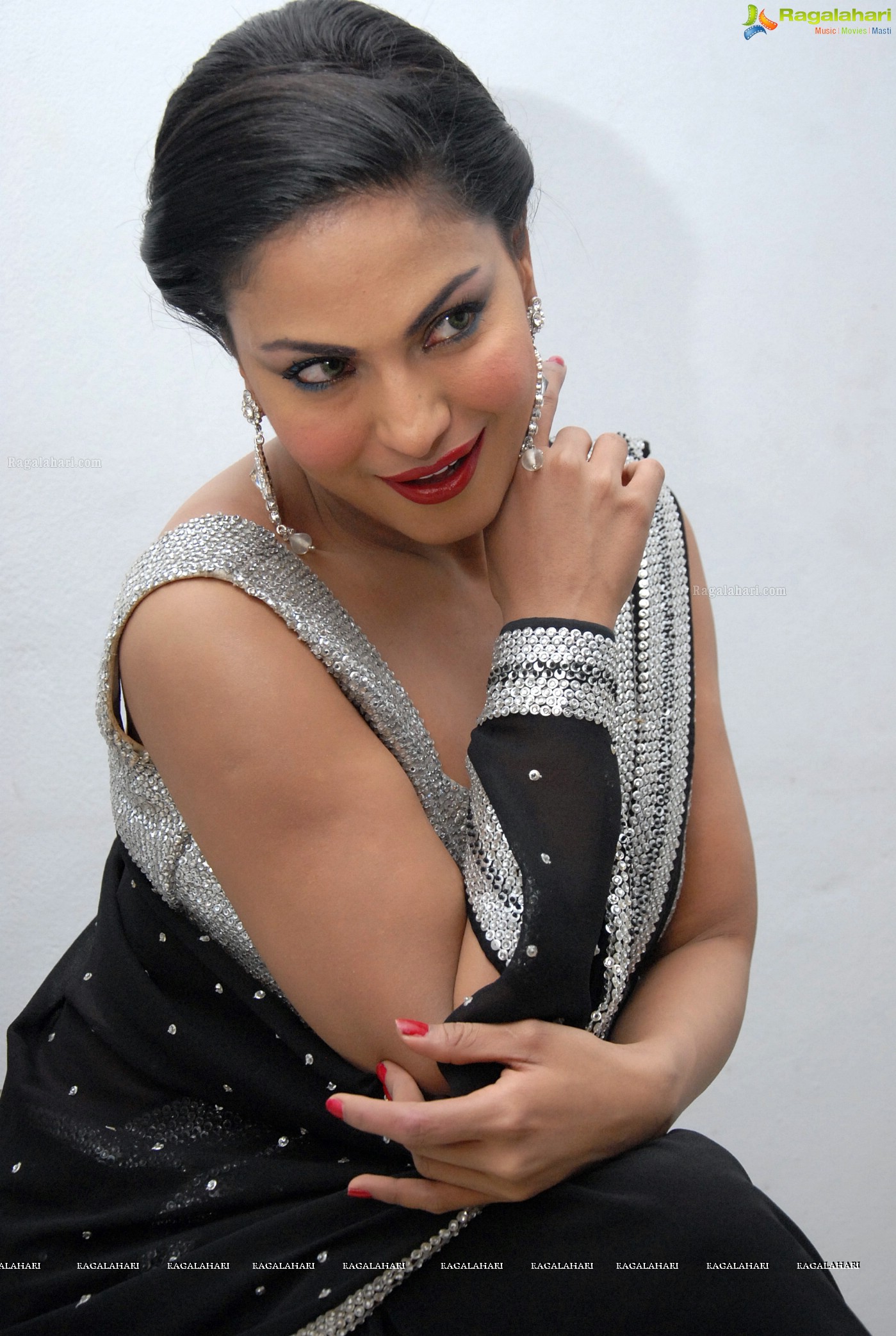 Veena Malik (Posters)