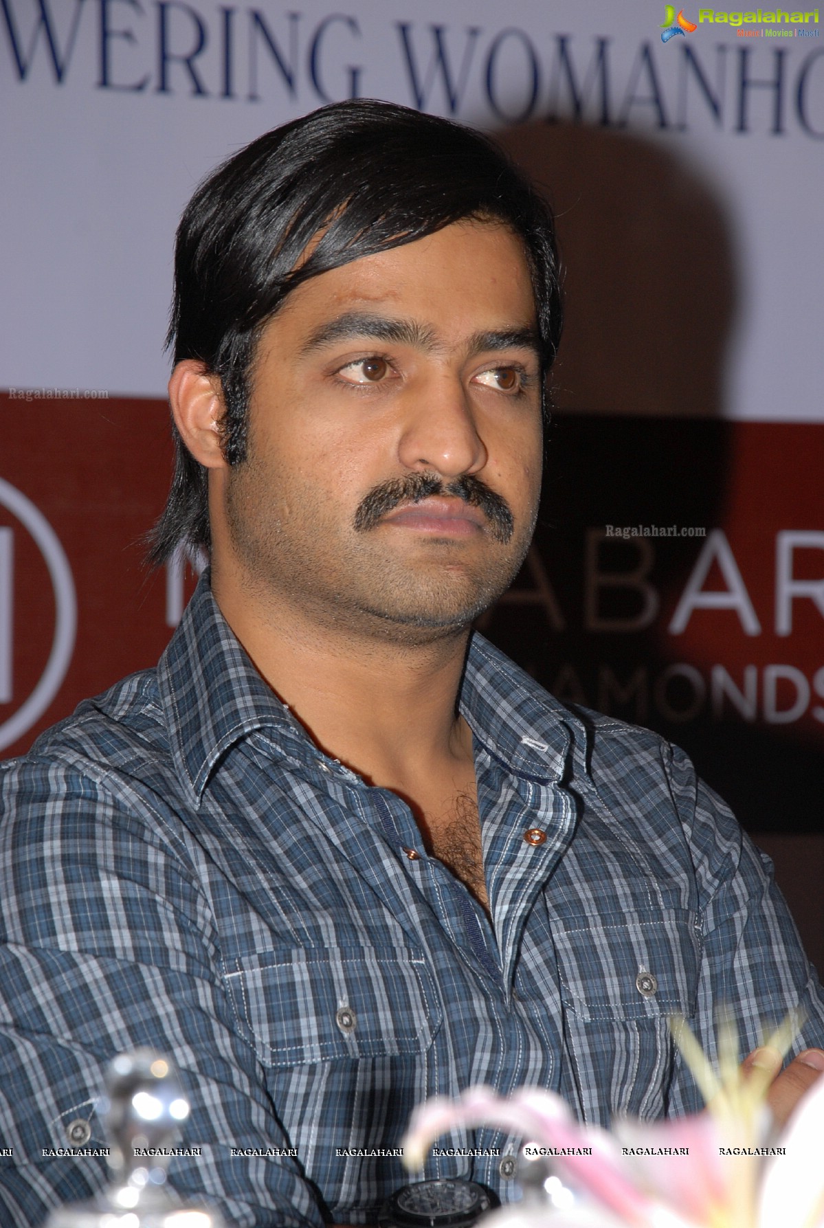 NTR at Malabar Gold and Diamonds Educational aid to Girl Child Launch