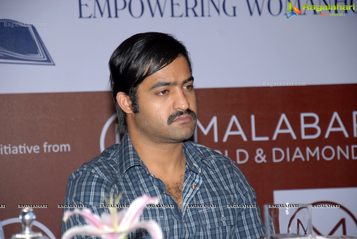 NTR at Malabar Gold and Diamonds Educational aid to Girl Child Launch