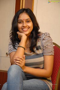 Bus Stop Heroine Sree Divya