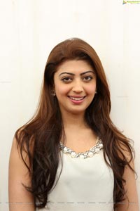 Pranitha Homeo Trends