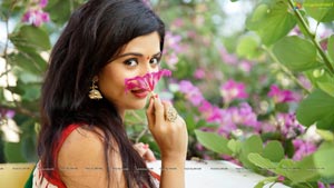 Sree Mukhi High Definition Wallpapers